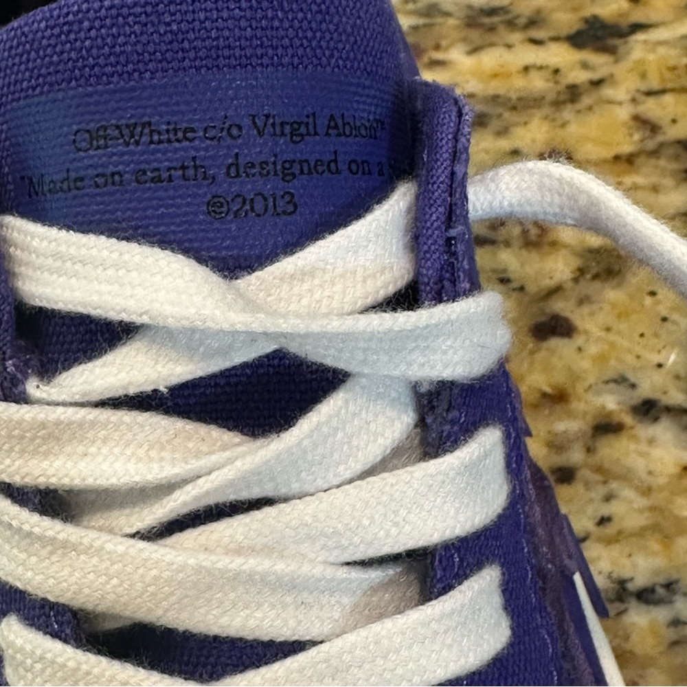 Off-White c/o Virgil Abloh Violet/Violet Sneakers Limited - Picture 6 of 12